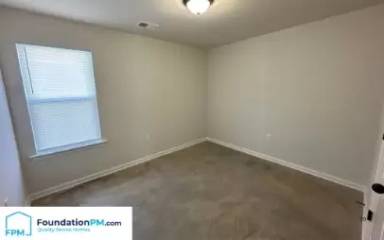 Main picture of 2507 E Tyler Ave