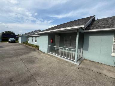 Main picture of 2323 Carlton Dr