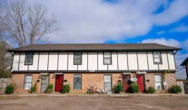 Main picture of 4888 S McRaven Rd