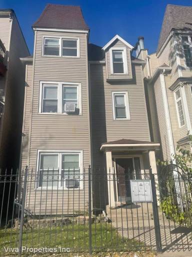 Main picture of 1938 N Kimball Ave