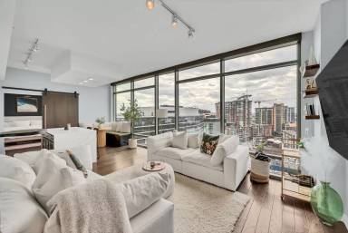 Main picture of Twelve Twelve Condos