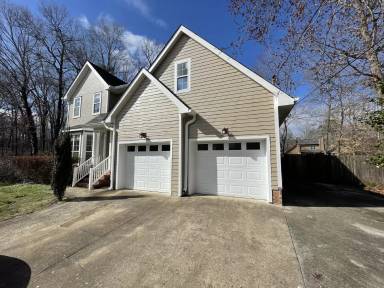 Main picture of 5605 Kristy Ln