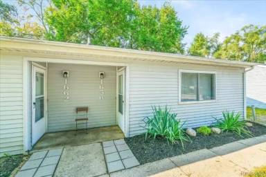 Main picture of 1656 Parkwood Ave