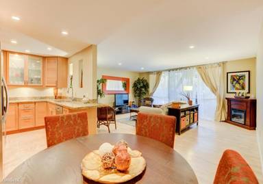 Main picture of Villa La Jolla Condo