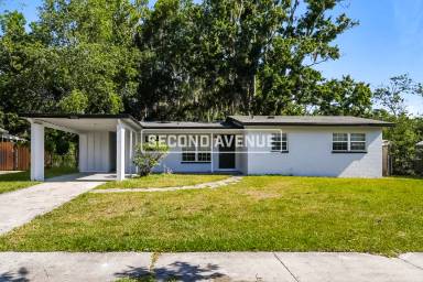 Main picture of 7523 Canaveral Rd