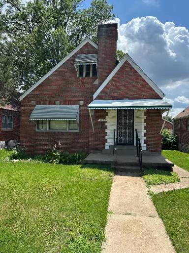 Main picture of 1652 Grape Ave
