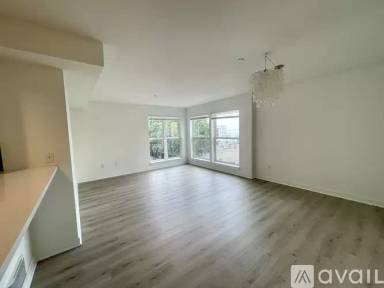 Main picture of 420 Queen Anne Ave N