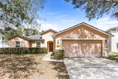 Main picture of 7511 Hawks Cliff Dr