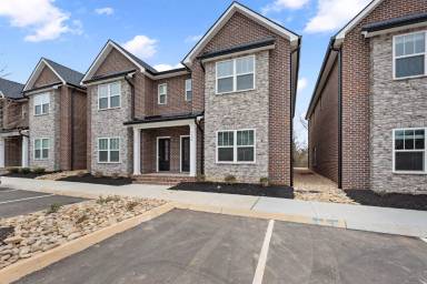 Main picture of 7226 Sassafras Way