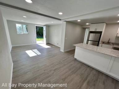 Main picture of 4847 Seaview Ave