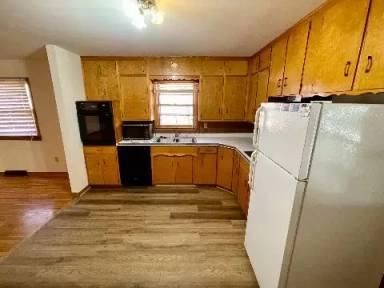 Main picture of 416 N Charles St
