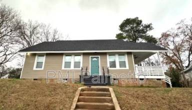 Main picture of 230 Columbia Rd
