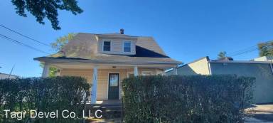 Main picture of 227 Berwick Ave