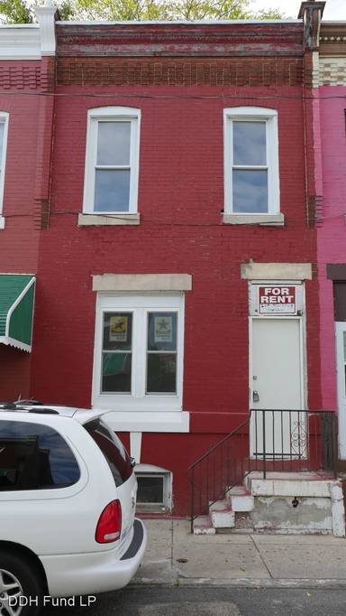 Main picture of 2648 N Stanley St