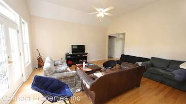 Main picture of 1003 Dawes St