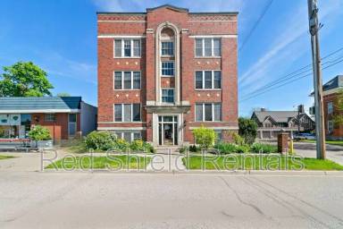 Main picture of 108 Washtenaw Rd Ypsilanti, MI 48197