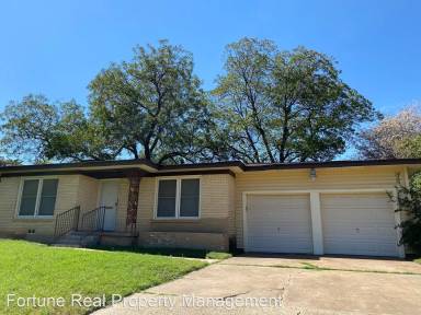 Main picture of 4828 Eastline Dr