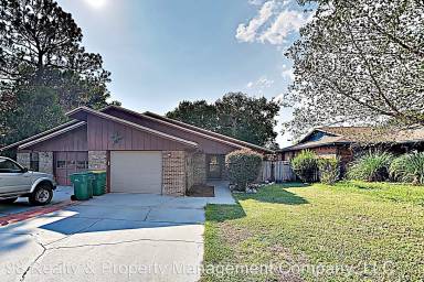 Main picture of 89 Catamaran Ln