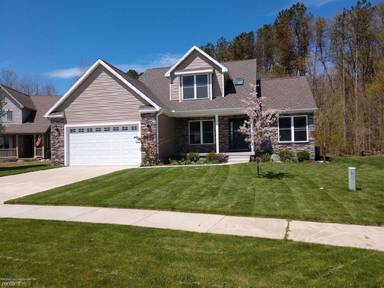 Main picture of 4040 Pheasant Run