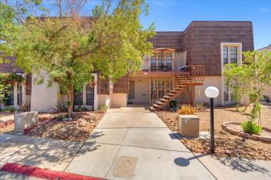 Main picture of 3917 Cambridge St