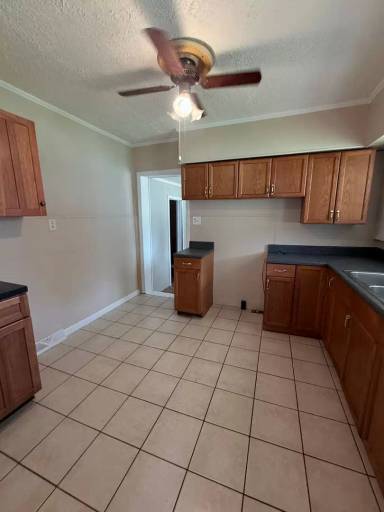 Main picture of 2089 Oakes Drive Ext