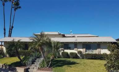 Main picture of 2717 Santiago Rd