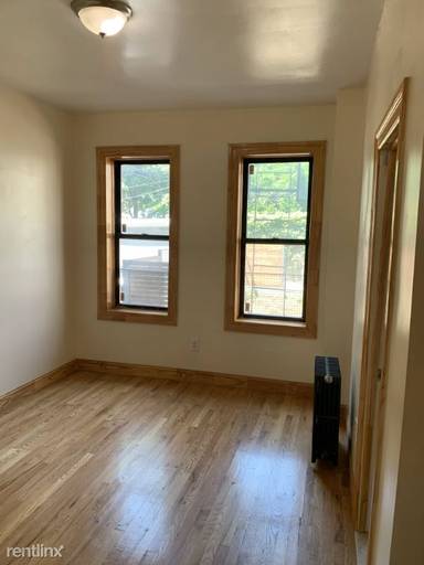 Main picture of 1786 Bedford Ave