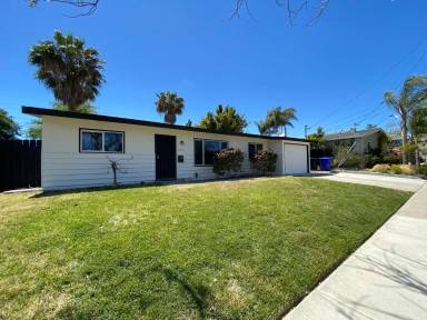 Main picture of 4870 Longford St