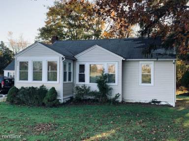 Main picture of 668 Shiloh Pike