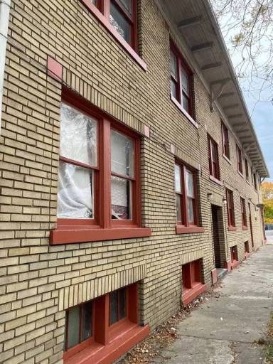 Main picture of 234 E 156th St