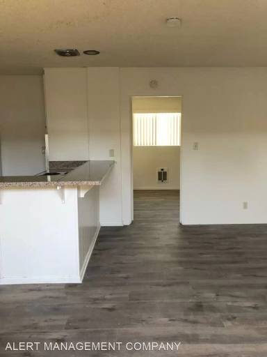 Main picture of 1315 Edgewood Way