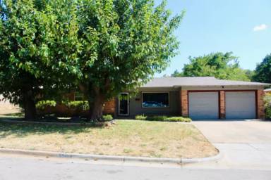 Main picture of 6424 Franwood Ter