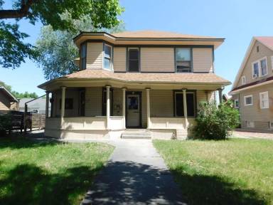 Main picture of 816 Grand Ave