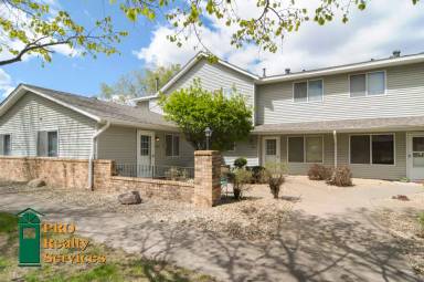 Main picture of 1602 Helmo Ave N