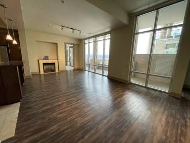 Main picture of 900 Acoma St