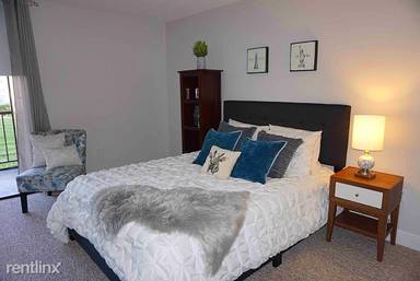 Main picture of 13455 NE 10th Ave