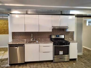 Main picture of 631 N Kedzie Ave