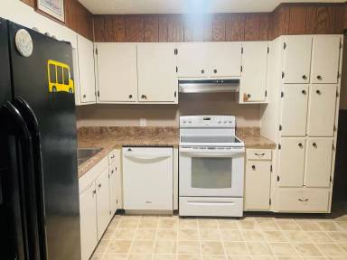 Main picture of 360 Lower River Rd