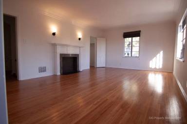Main picture of 7101 1/2 Hillside Ave