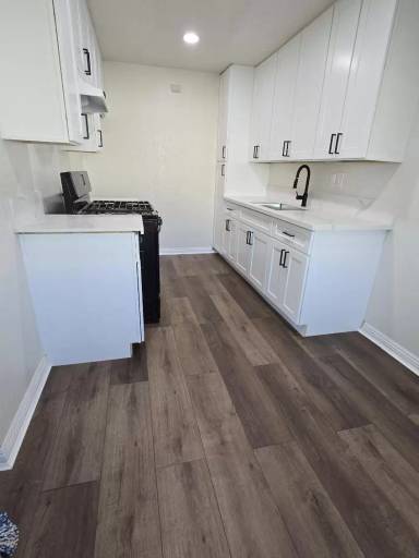 Main picture of 6421 Rathke Dr