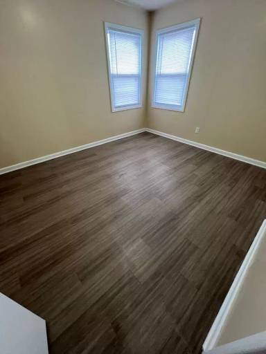 Main picture of 711 Adeline Ln