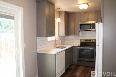 Main picture of 1117 Akin Ave
