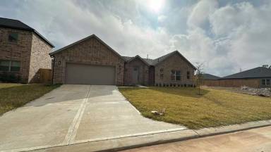 Main picture of Ct1225 Price Plaza Dr