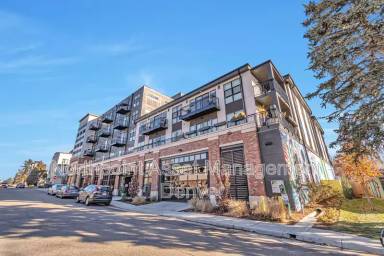 Main picture of 3500 S Corona St