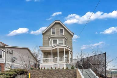 Main picture of 74 Hillside Ave