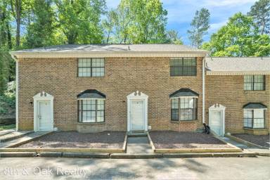 Main picture of 926 Amberly Dr