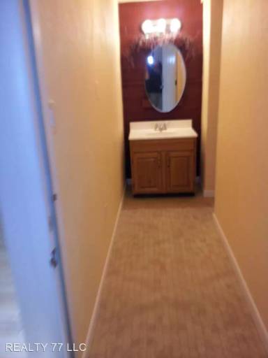 Main picture of 21564 Lorain Rd