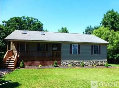 Main picture of 126 Baymeadow Ln