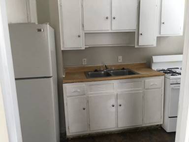 Main picture of 368 N Roosevelt Ave