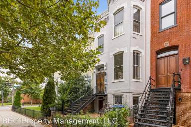 Main picture of 1302 S St NW